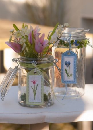 Frühlingsblumen mit Anhänger
