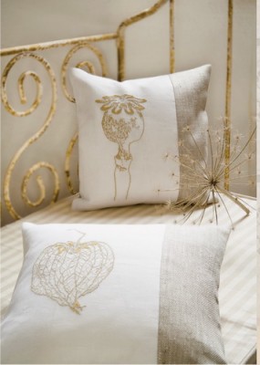 V/679 Kissen Physalis und Mohn