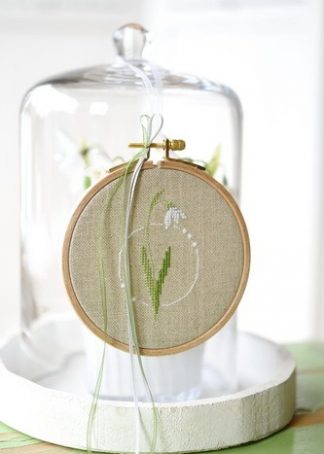Stickrahmen -Schneeglöckchen-
